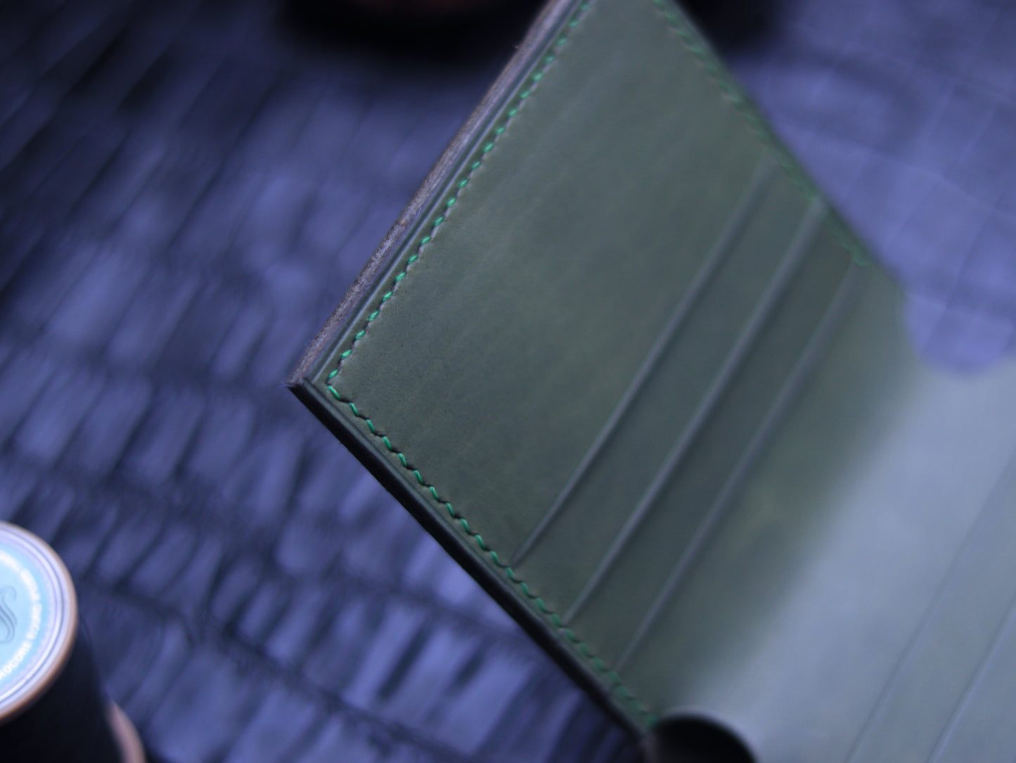AUREUM - OLIVE GREEN