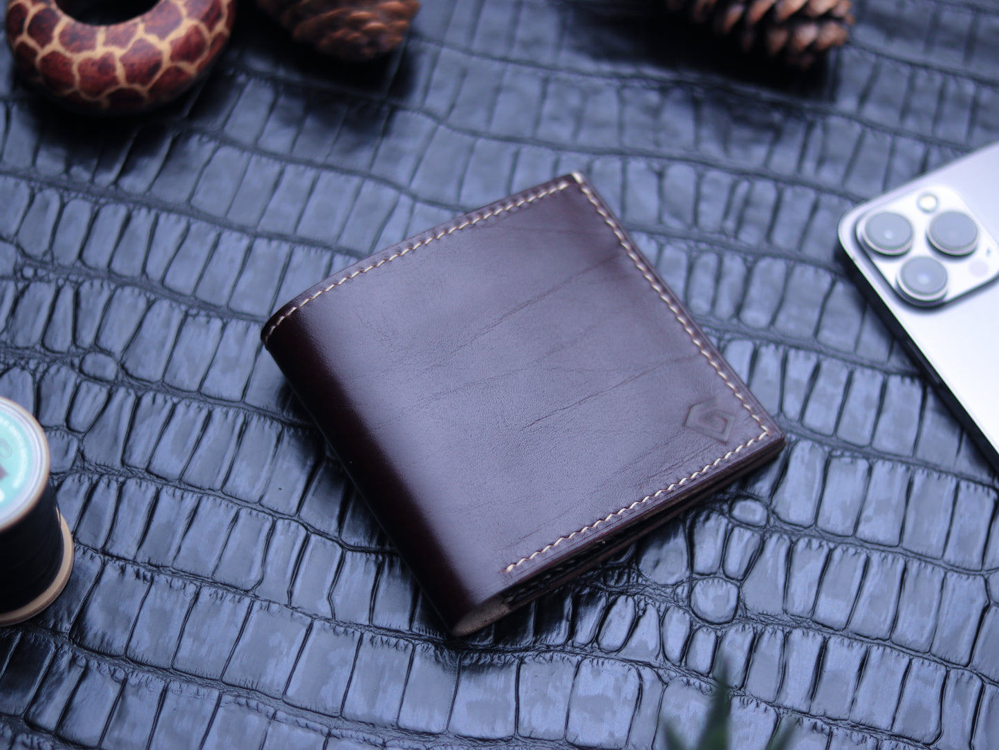 AUREUM - WALNUT BROWN