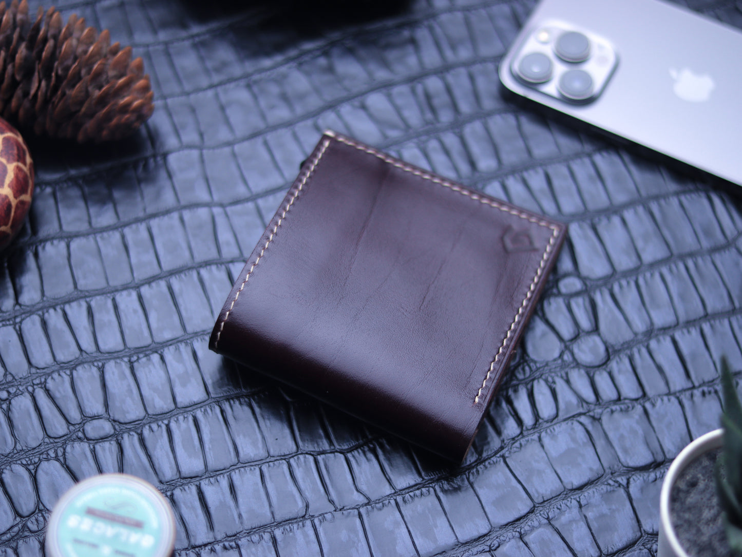 AUREUM - WALNUT BROWN