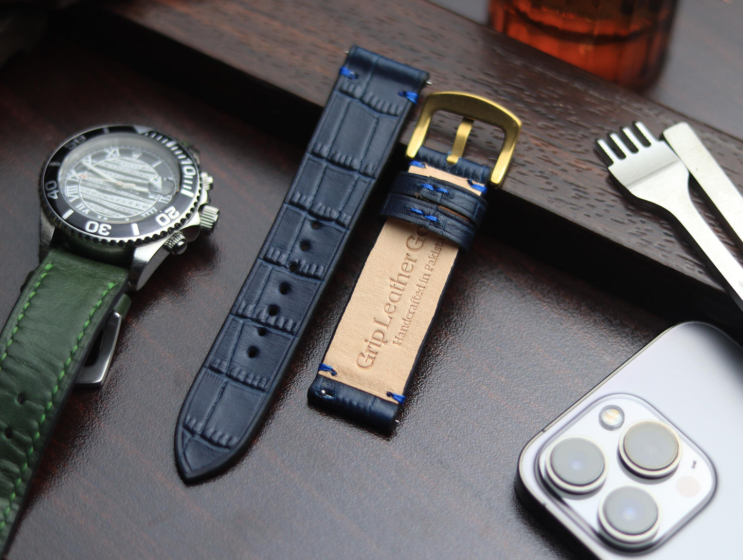 PREMIUM LEATHER STRAP SAPPHIRE BLUE - MINIMAL STITCHED (BLUE)