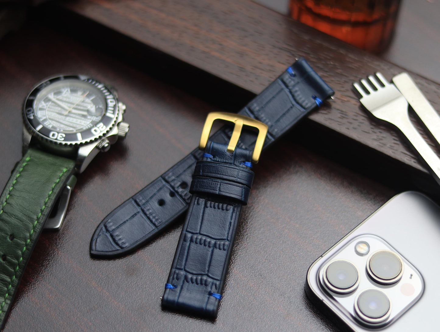 PREMIUM LEATHER STRAP SAPPHIRE BLUE - MINIMAL STITCHED (BLUE)