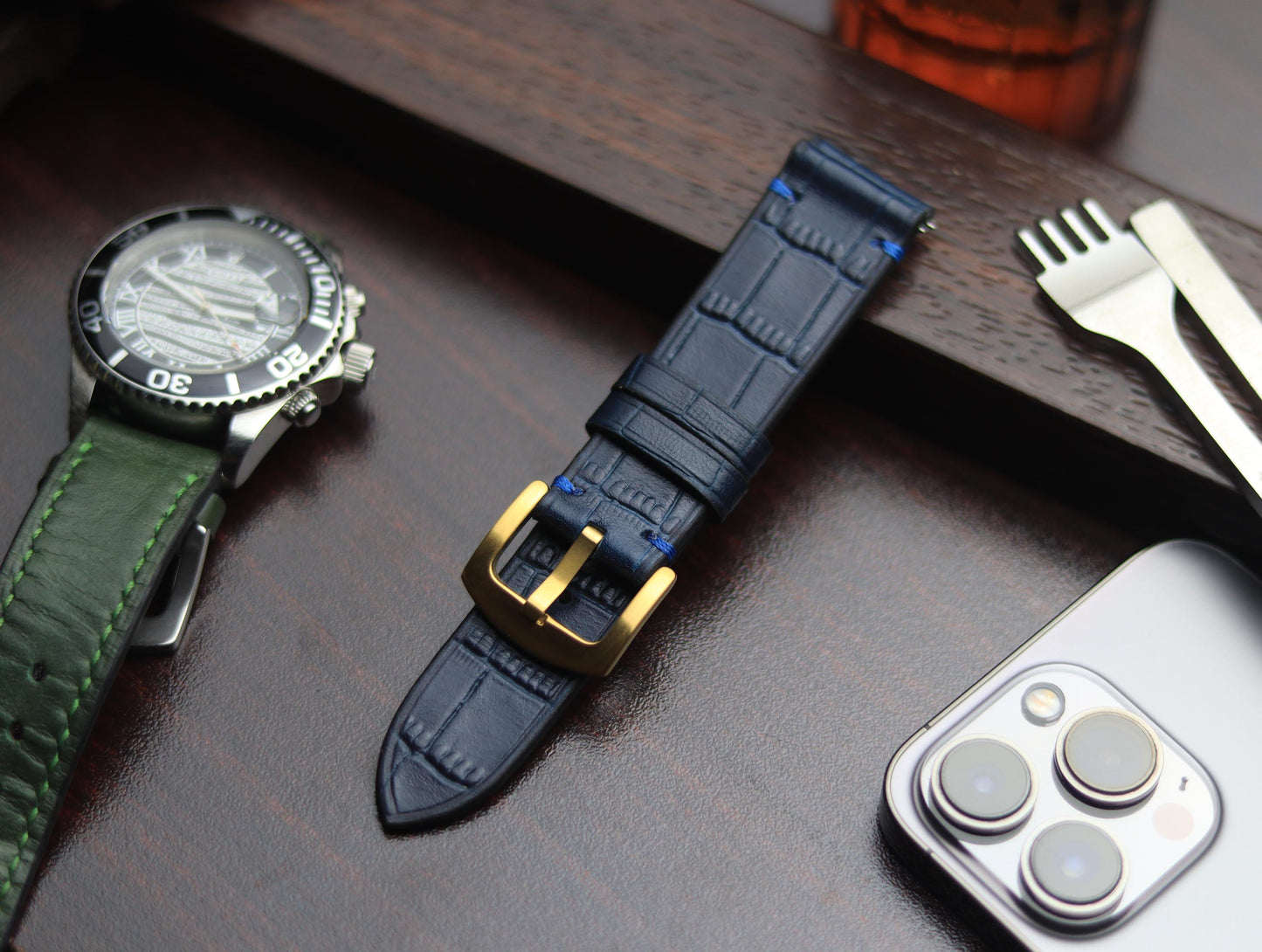 PREMIUM LEATHER STRAP SAPPHIRE BLUE - MINIMAL STITCHED (BLUE)
