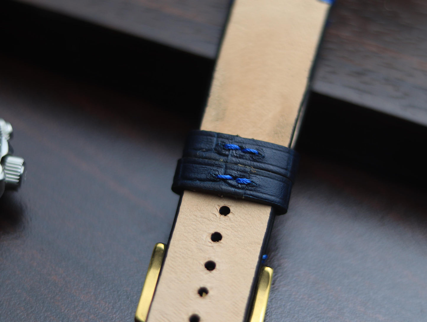 PREMIUM LEATHER STRAP SAPPHIRE BLUE - MINIMAL STITCHED (BLUE)