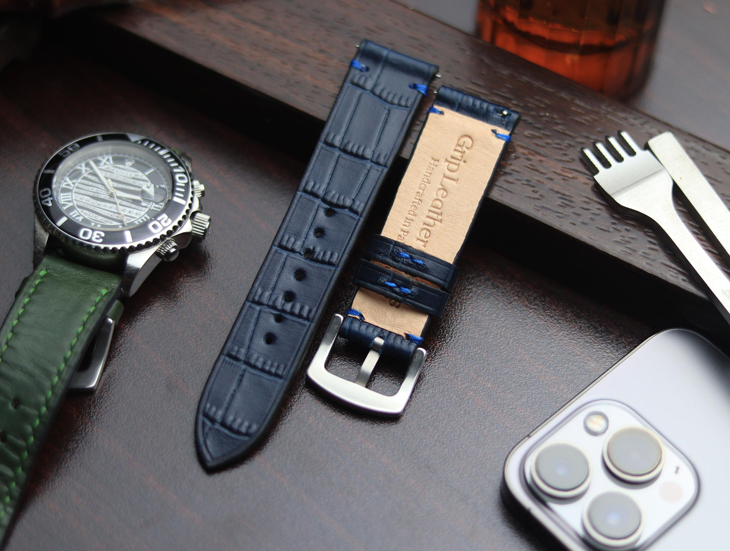 PREMIUM LEATHER STRAP SAPPHIRE BLUE - MINIMAL STITCHED (BLUE)
