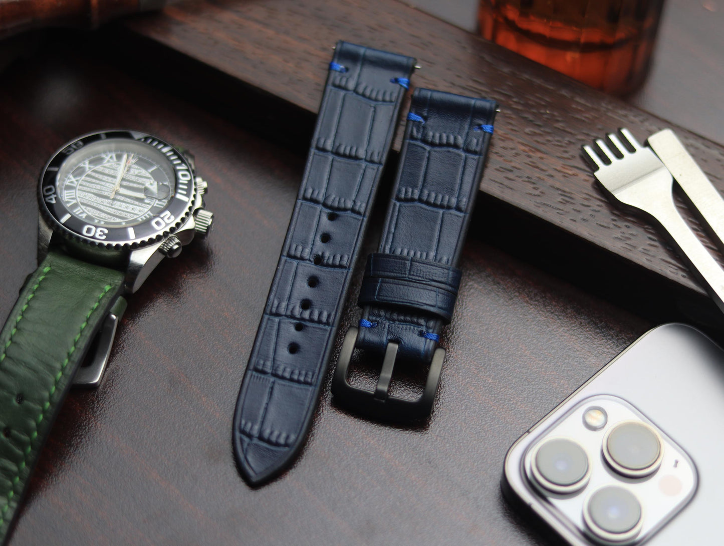 PREMIUM LEATHER STRAP SAPPHIRE BLUE - MINIMAL STITCHED (BLUE)
