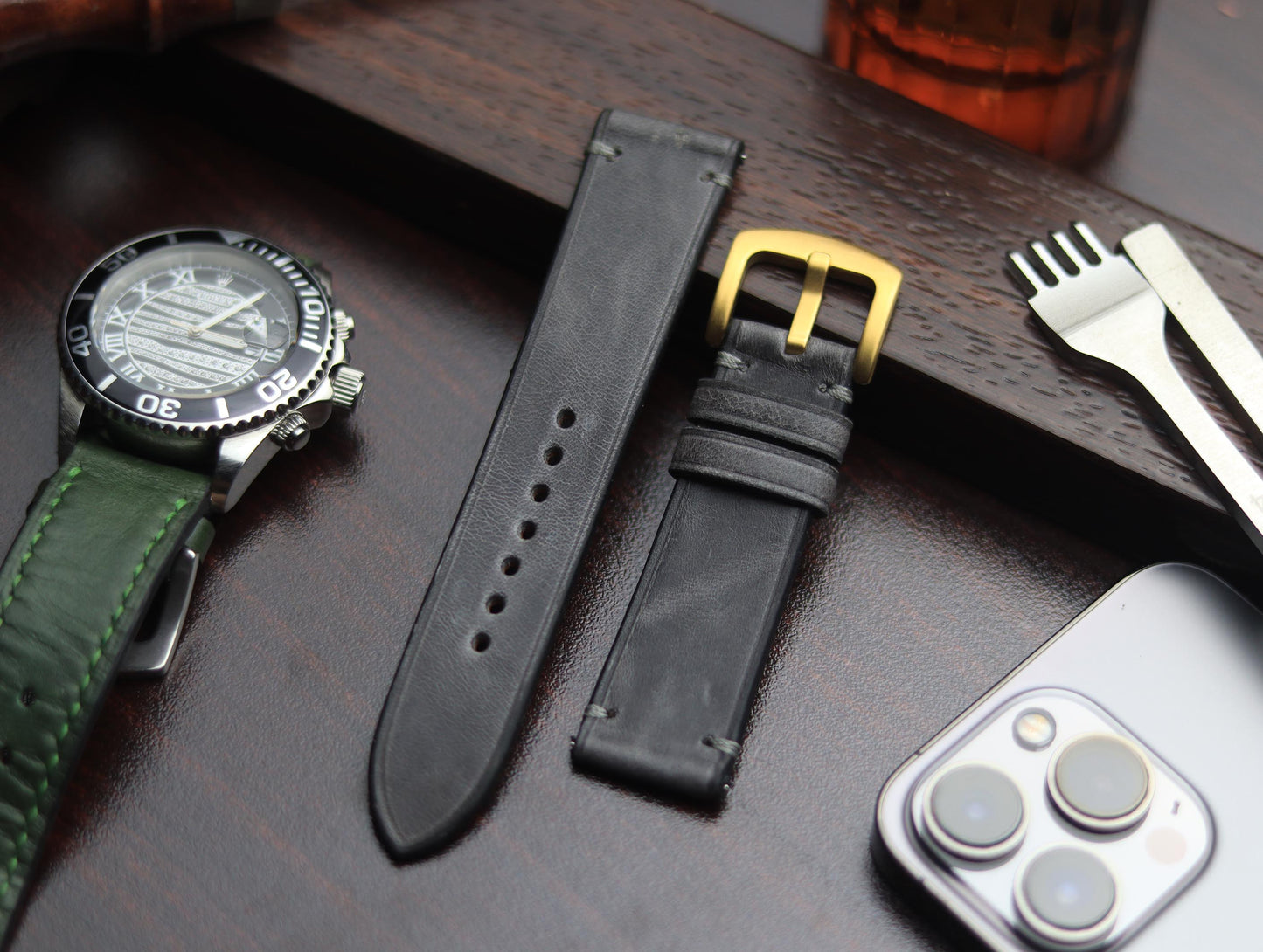 PREMIUM LEATHER STRAP EMPIRICAL GREY MINIMAL STITCHED (GREY)