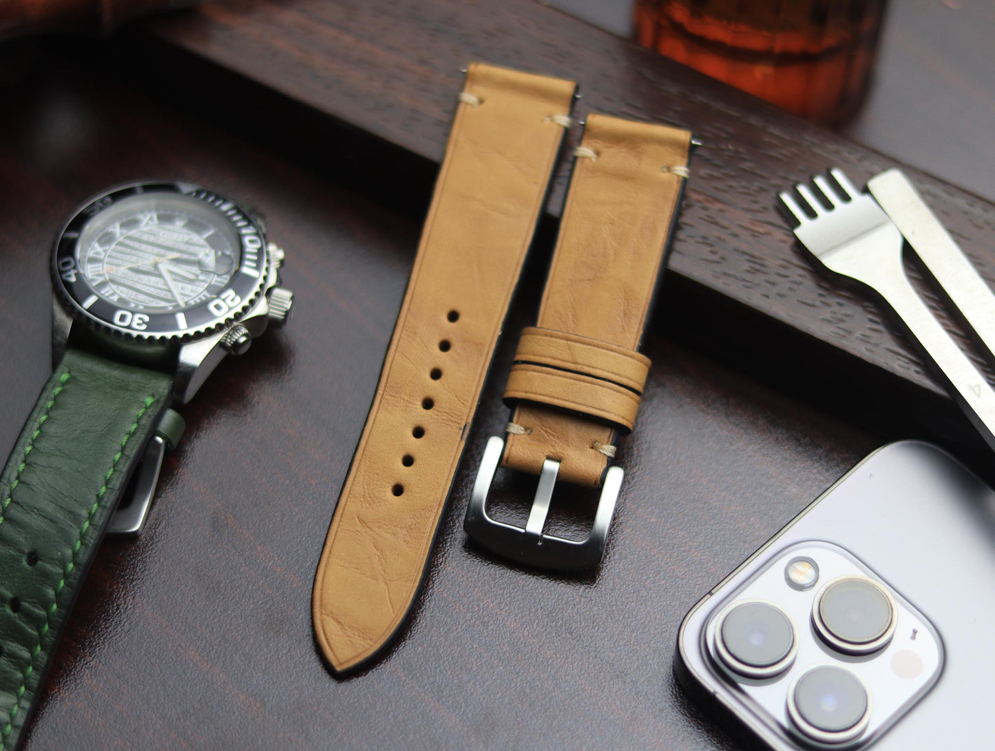 PREMIUM LEATHER STRAP WARM BEIGH MINIMAL STITCHED (BEIGH)