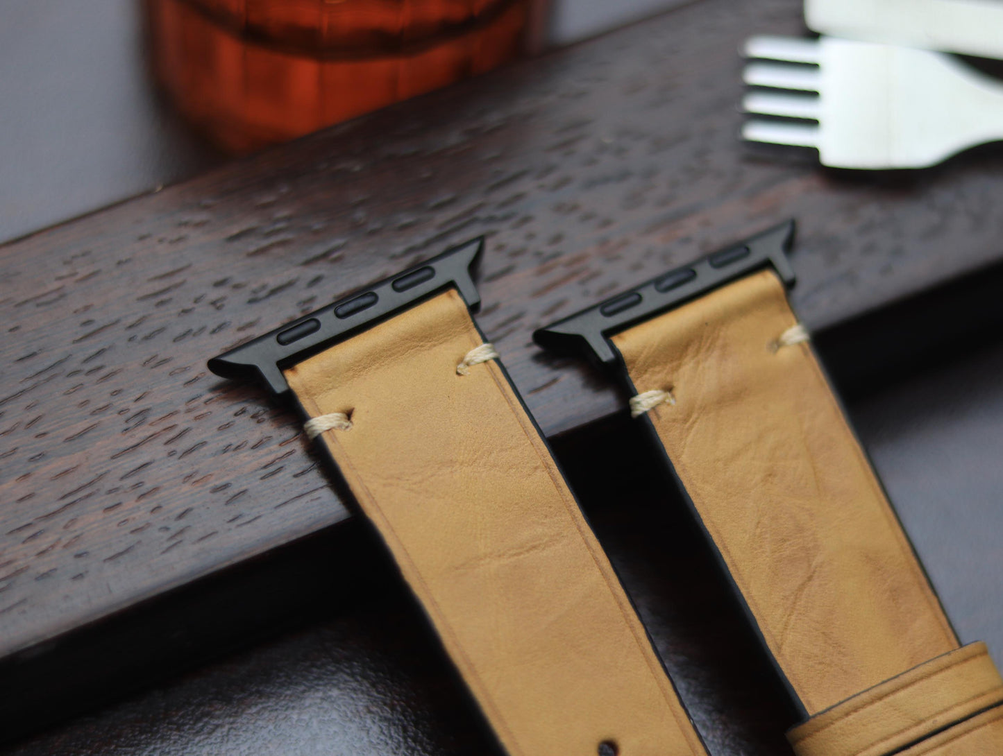 PREMIUM LEATHER STRAP WARM BEIGH MINIMAL STITCHED (BEIGH)