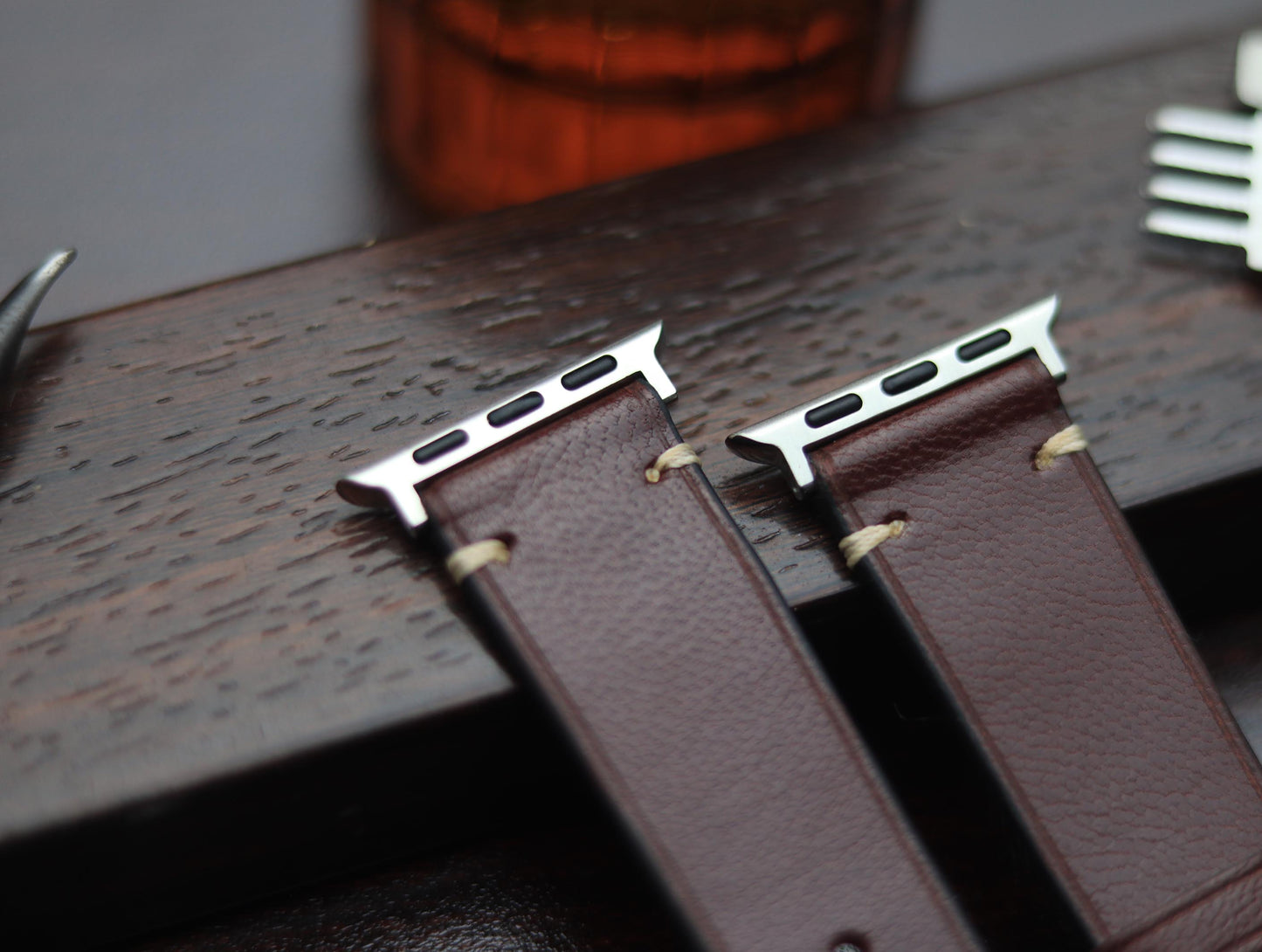 PREMIUM LEATHER STRAP BURNT OAK - MINIMAL STITCHED (BEIGH)
