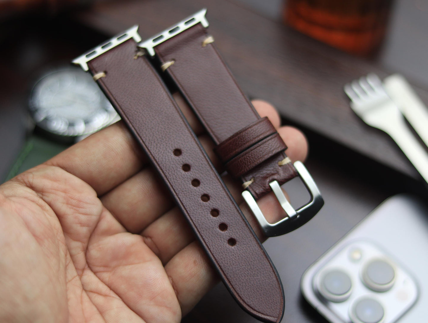 PREMIUM LEATHER STRAP BURNT OAK - MINIMAL STITCHED (BEIGH)