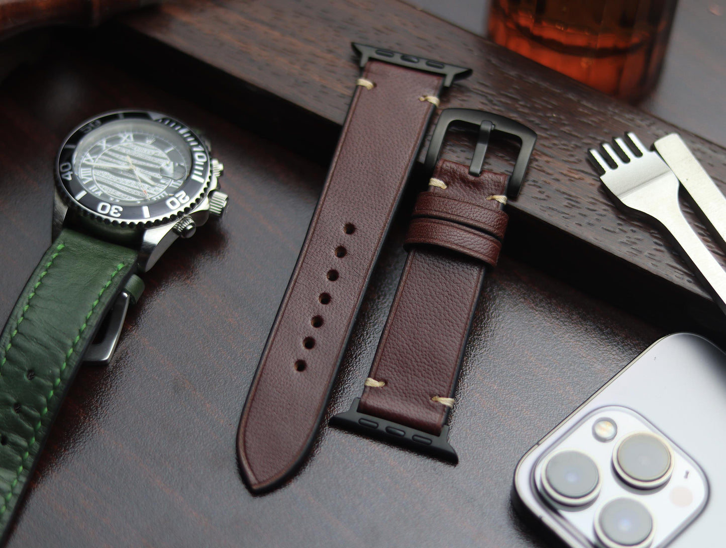 PREMIUM LEATHER STRAP BURNT OAK - MINIMAL STITCHED (BEIGH)