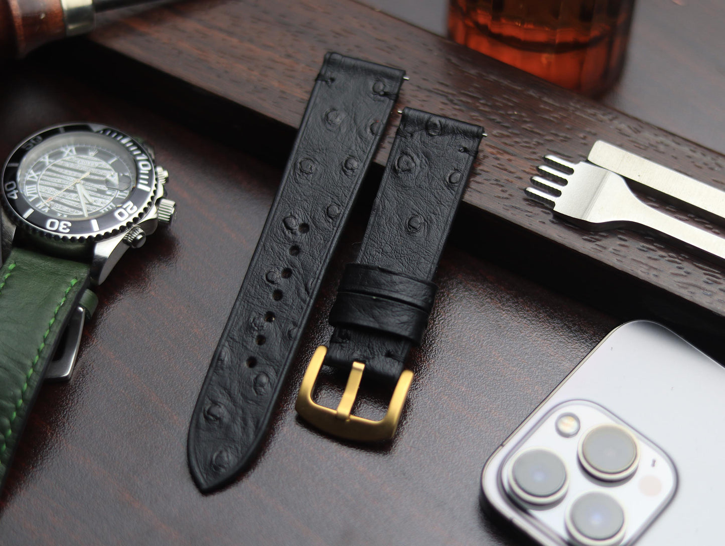 PREMIUM LEATHER STRAP OBSIDIAN  BLACK - MINIMAL STITCHED (BLACK)