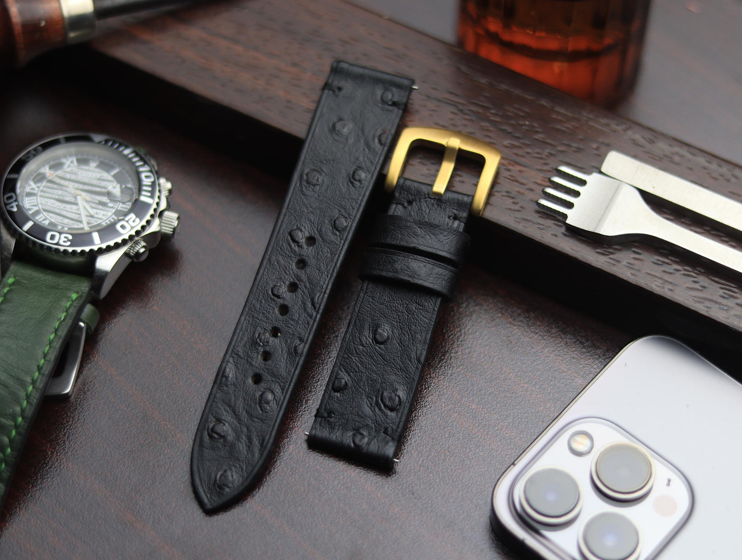 PREMIUM LEATHER STRAP OBSIDIAN  BLACK - MINIMAL STITCHED (BLACK)