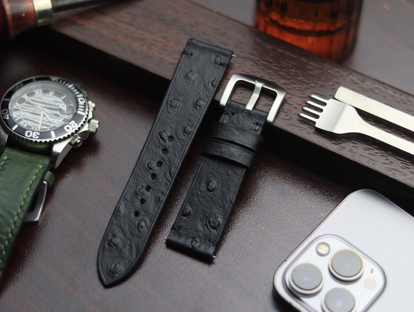 PREMIUM LEATHER STRAP OBSIDIAN  BLACK - MINIMAL STITCHED (BLACK)
