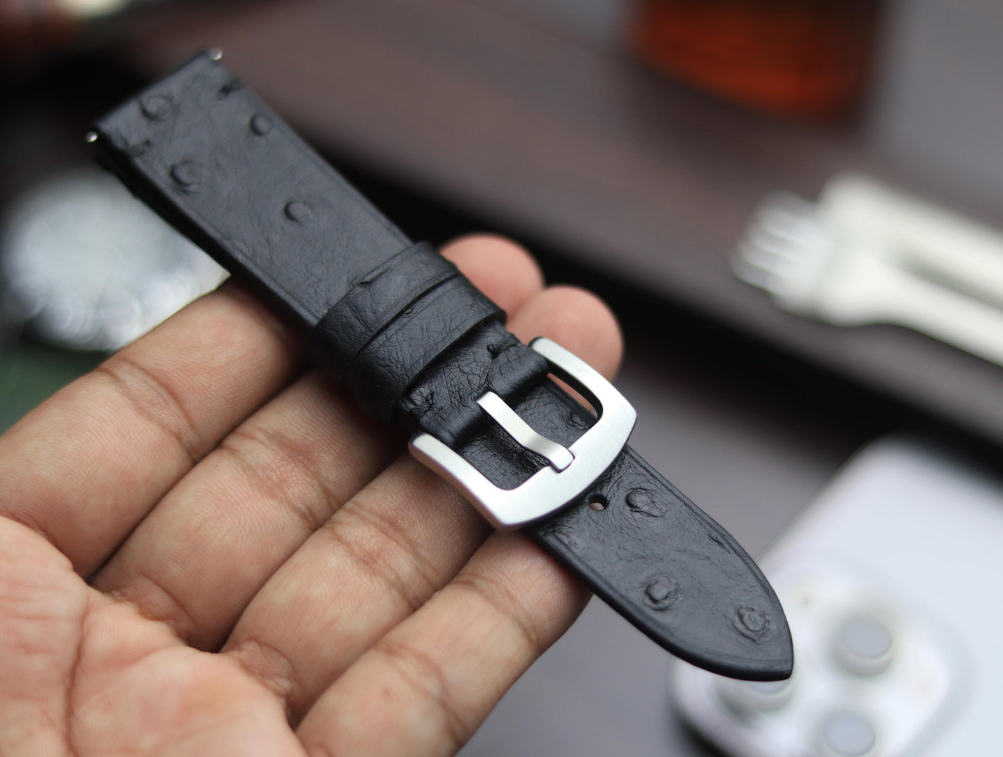 PREMIUM LEATHER STRAP OBSIDIAN  BLACK - MINIMAL STITCHED (BLACK)