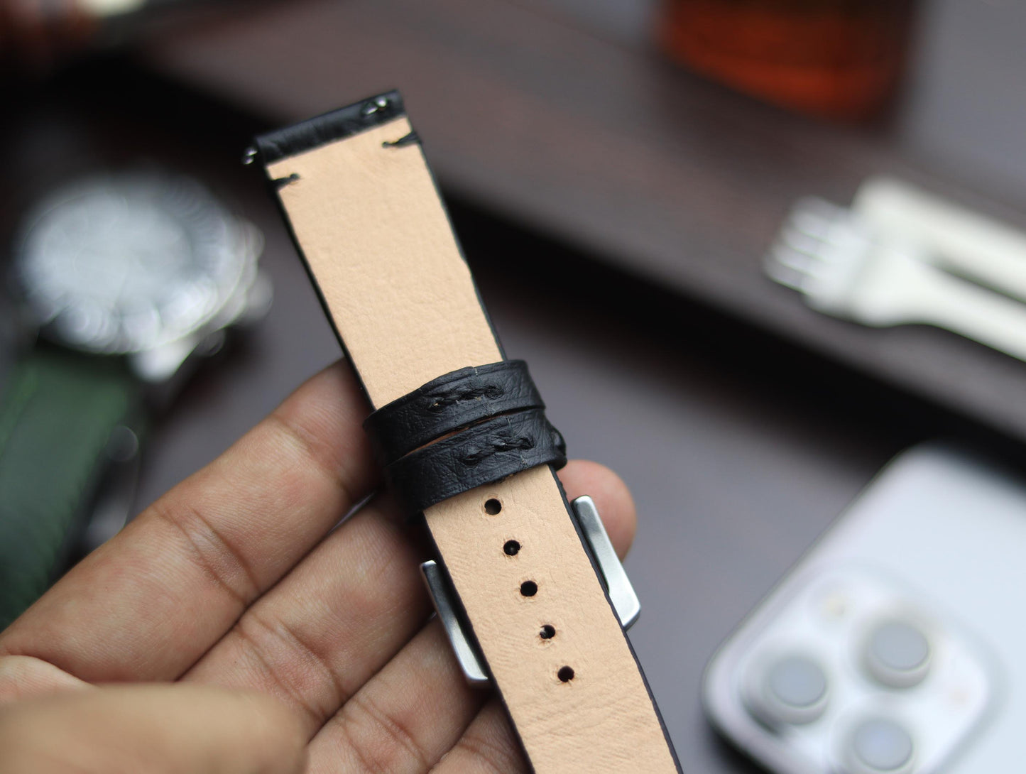 PREMIUM LEATHER STRAP OBSIDIAN  BLACK - MINIMAL STITCHED (BLACK)