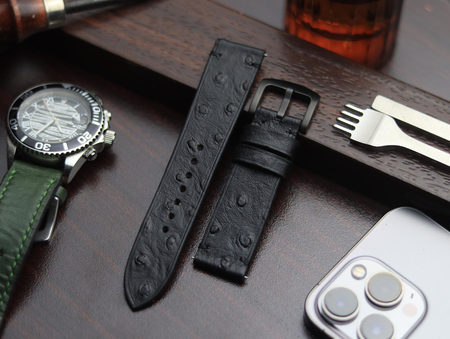 PREMIUM LEATHER STRAP OBSIDIAN  BLACK - MINIMAL STITCHED (BLACK)
