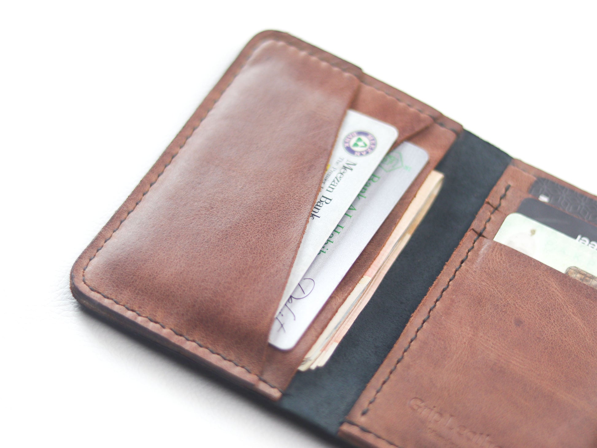 BI-FOLD SNAP WALLET BROWN AND BLACK GRIP LEATHER GOODS