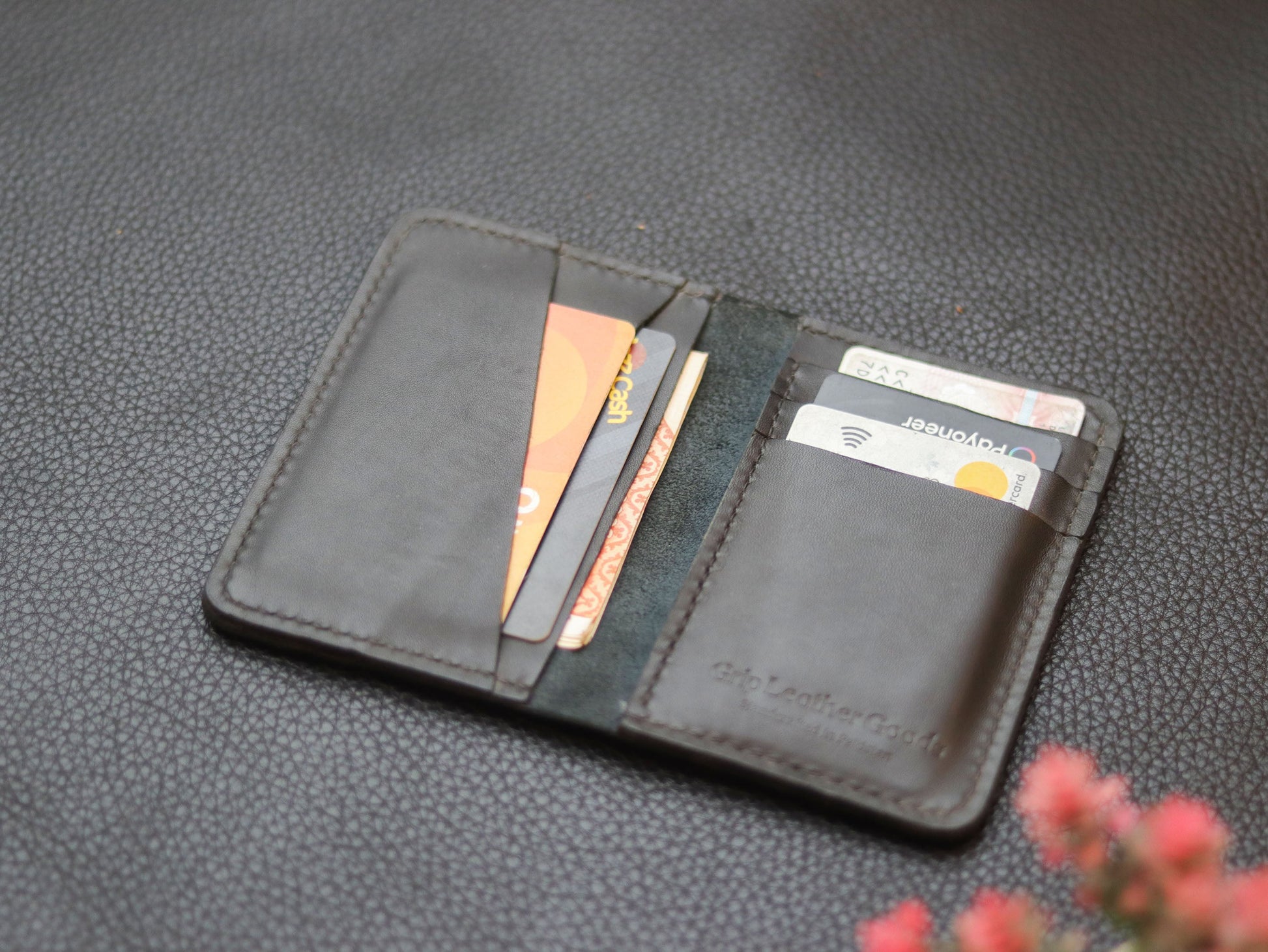 BI-FOLD SNAP WALLET FULL BLACK GRIP LEATHER GOODS