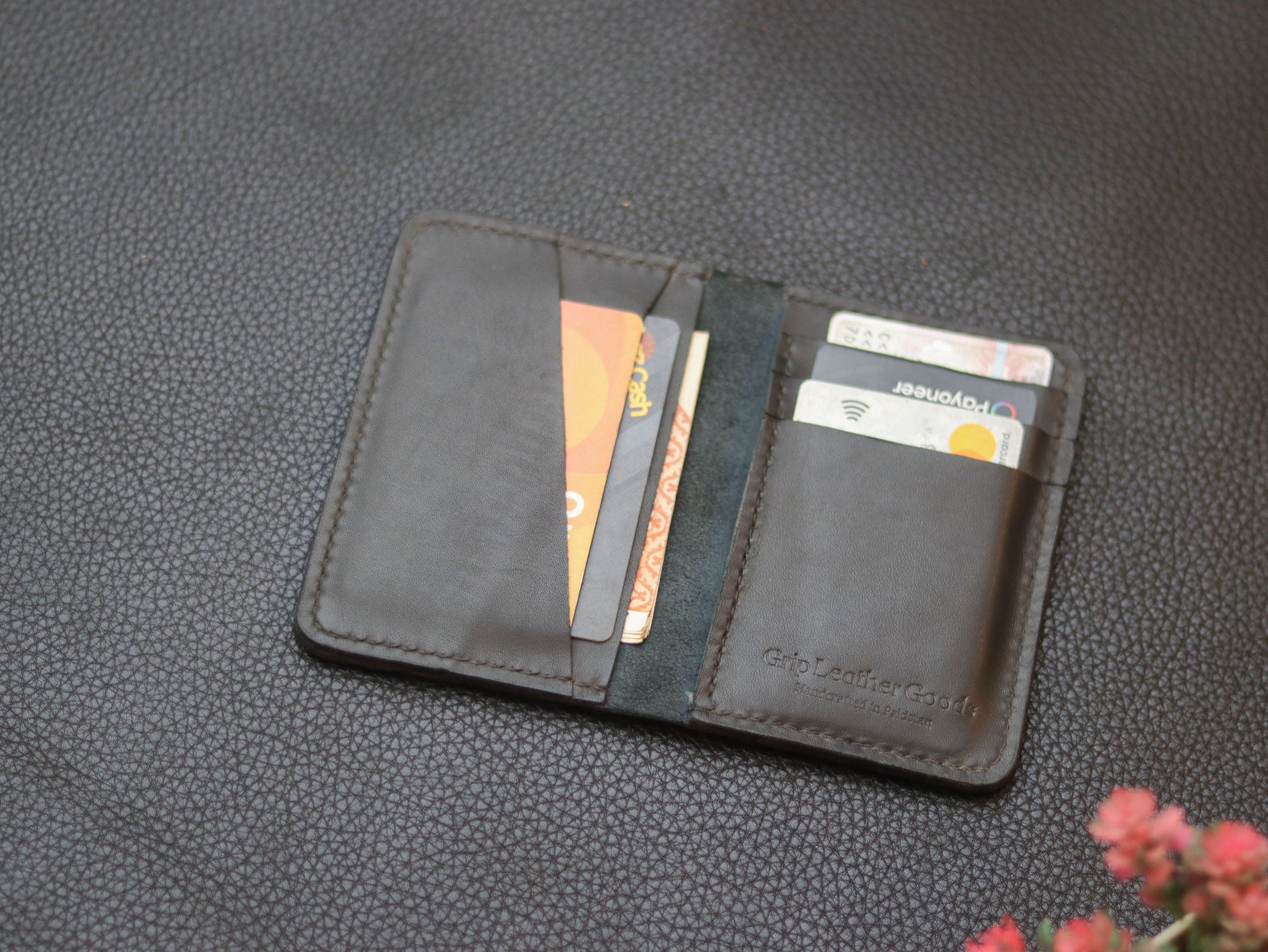 BI-FOLD SNAP WALLET FULL BLACK GRIP LEATHER GOODS