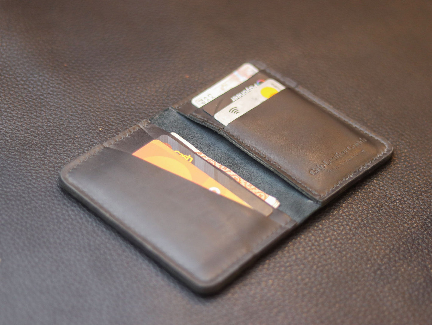BI-FOLD SNAP WALLET FULL BLACK GRIP LEATHER GOODS