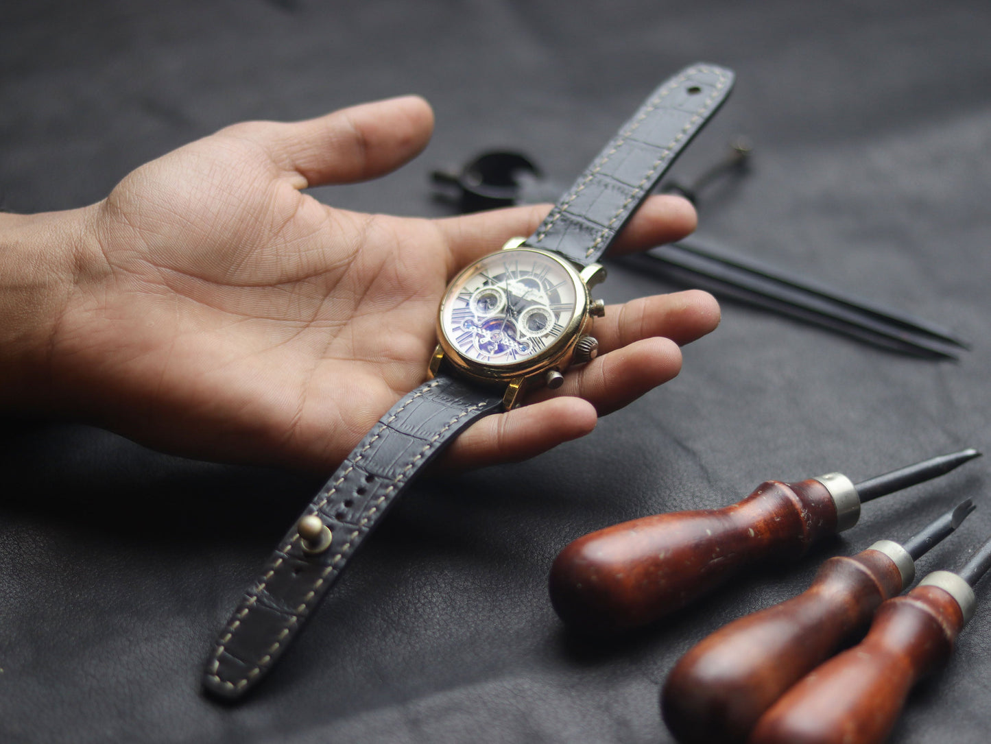 CHARCOLE BLACK  (WHITE) - FULL STITCHED WATCH STRAPS grip