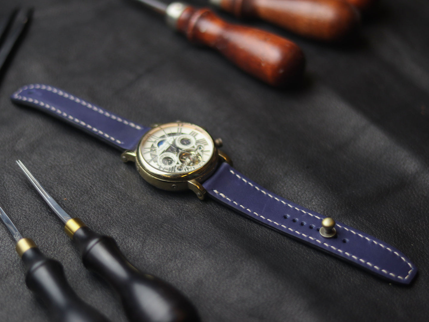 CLASSIC BLUE (BEACH) - FULL STITCHED WATCH STRAPS grip