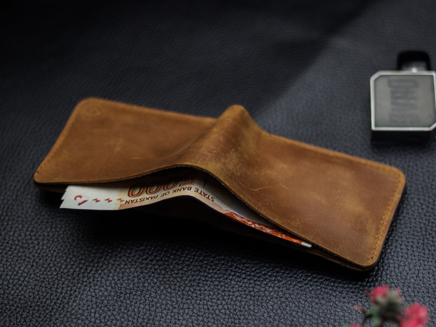 URBAN LEATHER WALLET MUSTARD BROWN & BLACK - grip